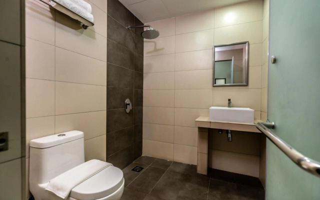 1 Orange Hotel Sungai Buloh