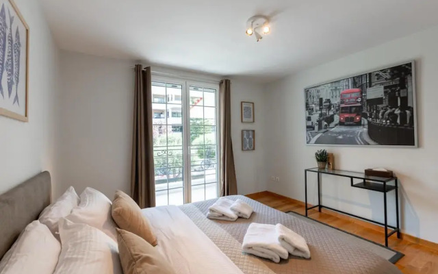 Luxury 3-bedroom House in Central Glyfada