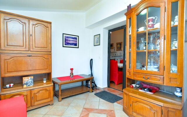 Apartment 1791