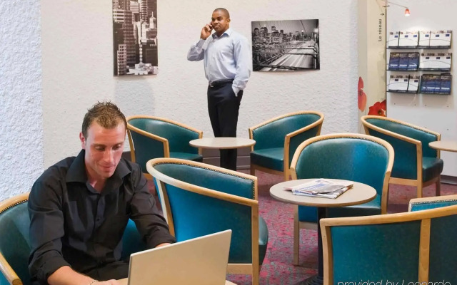 ibis Paris Coeur d'Orly Airport