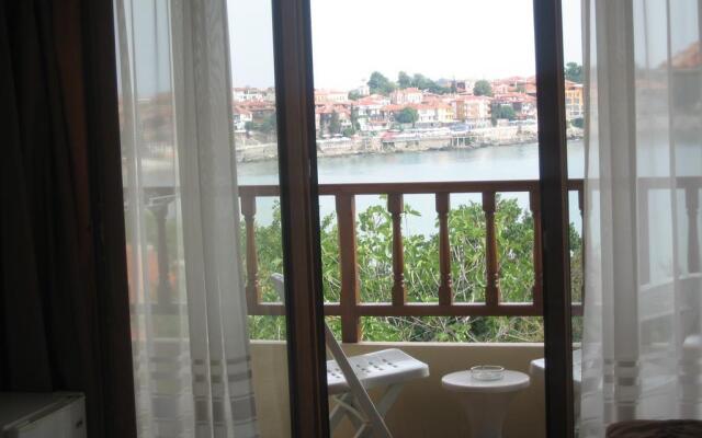 Guest House Katerkovi
