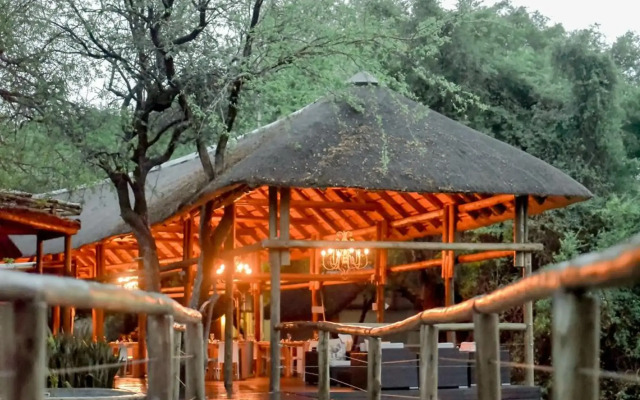 Moditlo River Lodge