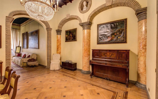 Suite in Rome Historic