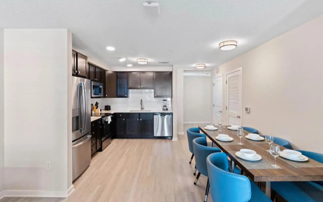 4012 Breakview Drive #210