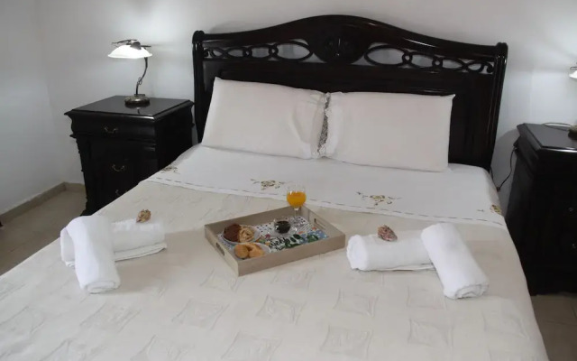 Villa Dolla Paradise by GHH