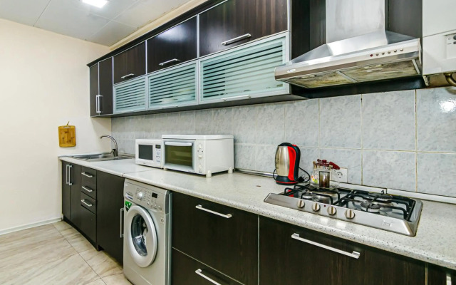 Targovu 4 Room Lux Apartment