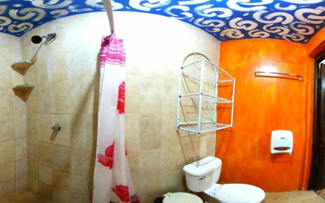 Hostal Brisas y Olas - Hostel