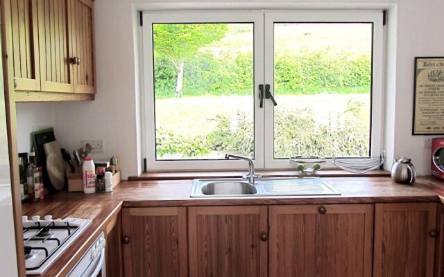 House With one Bedroom in Tourmakeady/derrypark, With Wonderful Lake V
