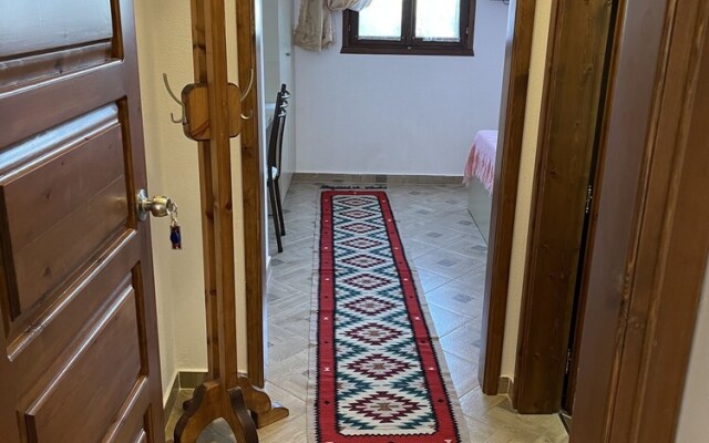 Denis Guest House