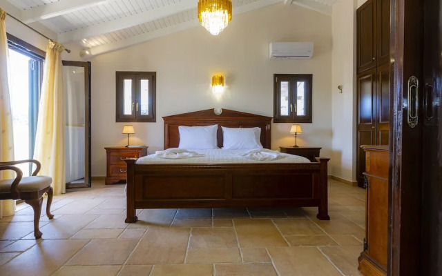 Solaris Methea Deluxe Suites