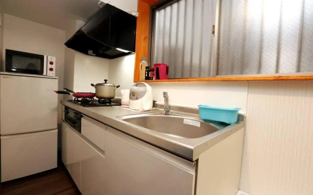 Takemura Building 107