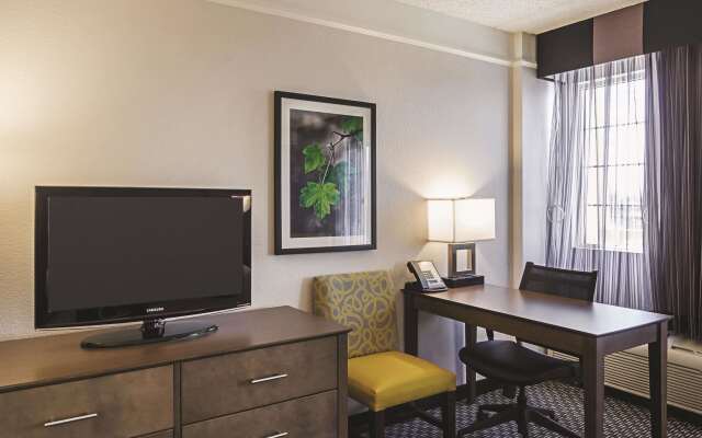 La Quinta Inn & Suites by Wyndham Denver Tech Center