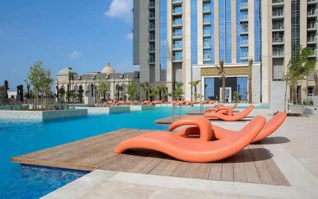 Dubai Canal View 1 BR Premium Apartment - AMN