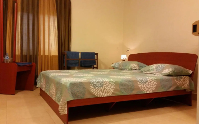 Gunda's Holiday Home