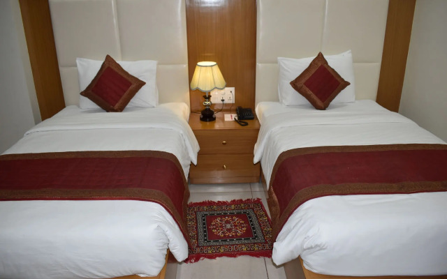 Hotel Anand International