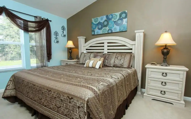 Silver Palm Retreat