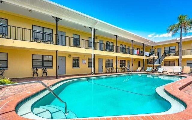 Royal Orleans 103 - Studio Condo