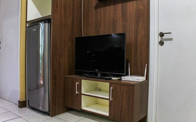 Comfortable and Tranquil 2BR Apartment at Green Pramuka By Travelio