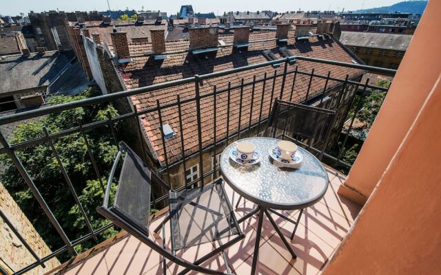 Blaha Apartment with Nice View