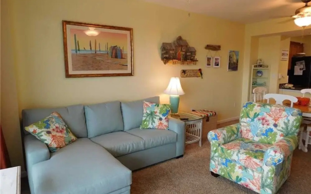Harbourgate Marina #602 2 Bedroom Condo