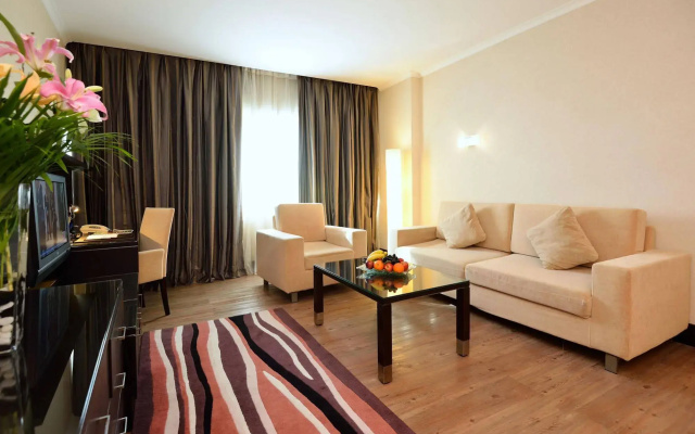 Holiday Villa  And Residence City Centre Doha