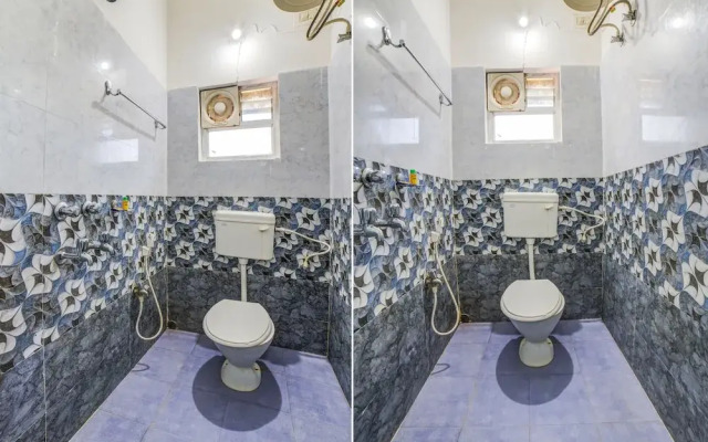 Hotel Royal Guest House by FabHotels