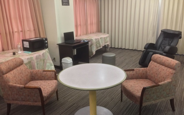 Hotel Niihama Hills Prince House – Guest Rooms – Niihama