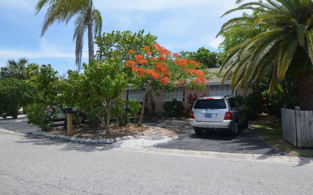 Oasis at John's Pass Madeira Beach