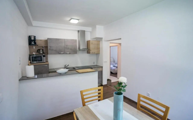 Apartments Šentvid