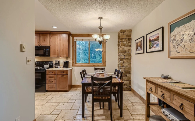 Ski Hill 23 2 Bedroom Condo