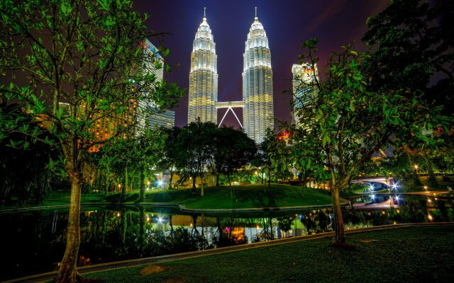 Arte Plus KLCC by DreamScape