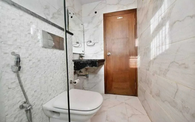 Hotel Shiwalik Regency