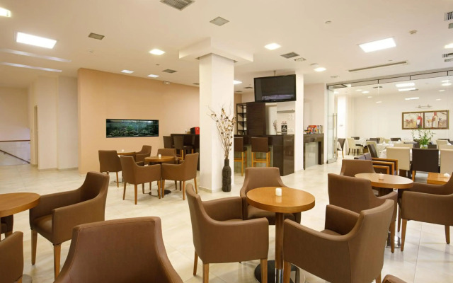 Athina Hotel