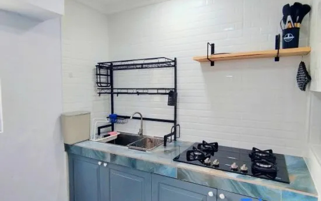 Mediterania Lagoon 3BR less than 5 min drive to JIE expo – Kitchen – Jakarta