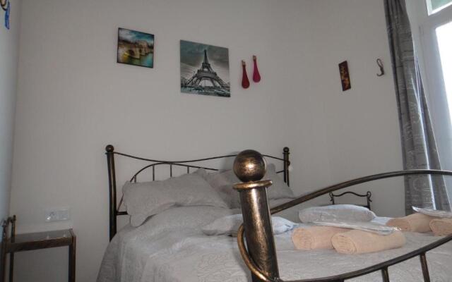 Swimming Pool Apartment Tbilisi
