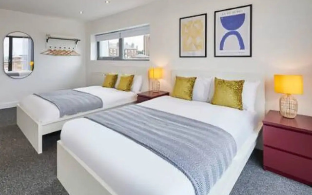 Host Stay The Knight Street Penthouse I