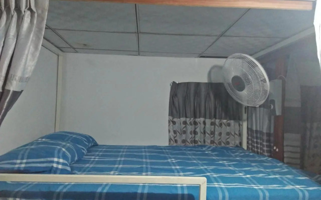 Kingfisher Family Guest & Hostel