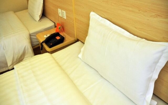 7Days Inn Beijing Xifu Subway Station