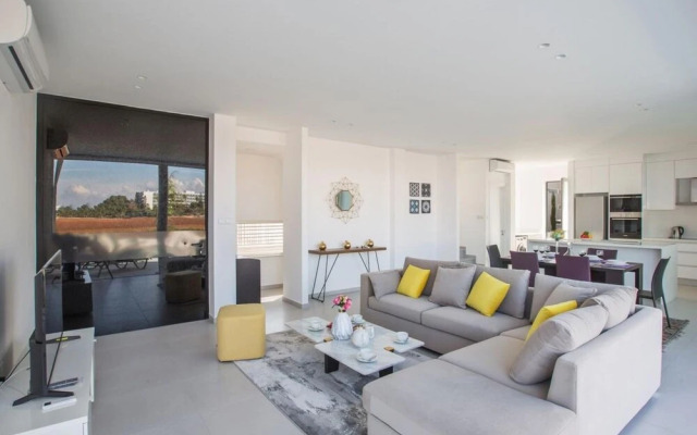 Villa Ava AQ BP3 in Pernera