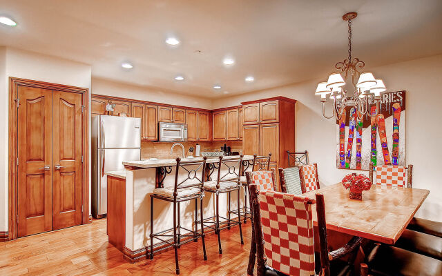 Oxford Court by East West Hospitality