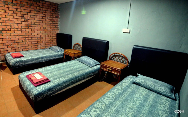 Zackry Guest House