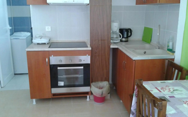Petasos Apartments