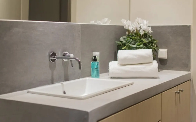 Centrally Located Flat with 1 Bedroom
