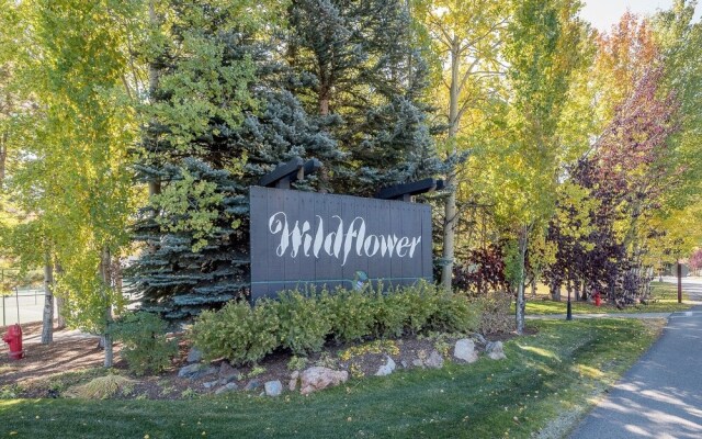 Wildflower 655 - 3 Br Condo