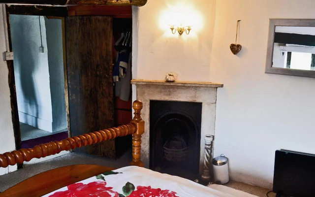 The Hideaway Cottage