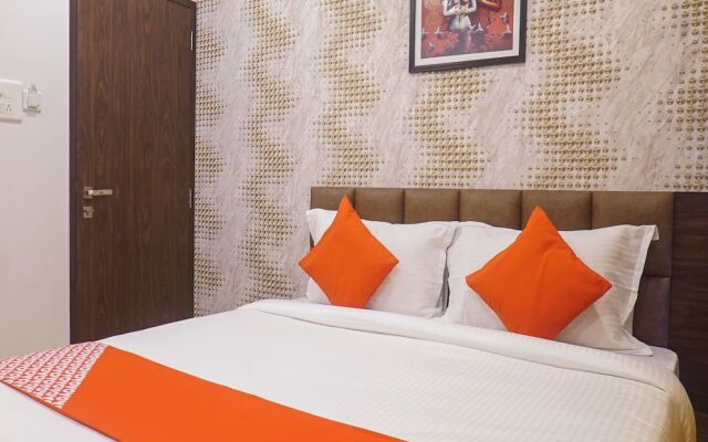 Townhouse OAK Kuval Inn