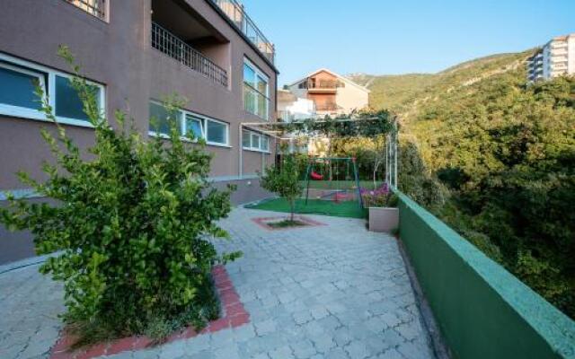 Kvin2 Apartments