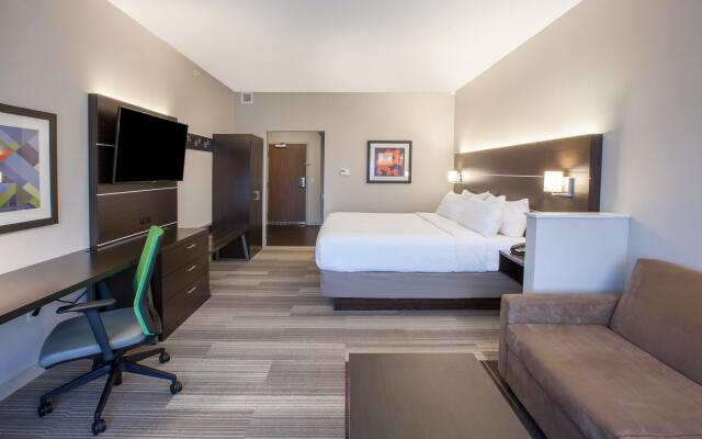 Holiday Inn Express & Suites Indianapolis NE - Noblesville, an IHG Hotel