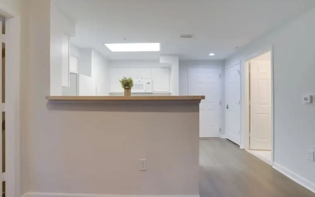 Amazing Apt in Ballston With Gym