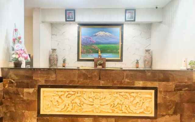 Hotel Lumba Lumba Inn Bundaran Waru
